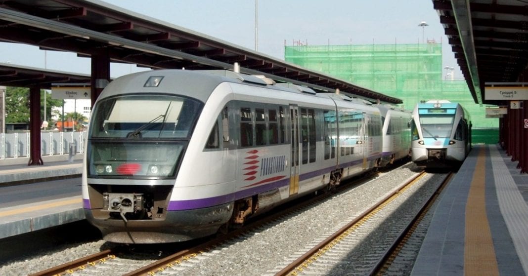 Προαστιακός Αθήνας: Χαμένα δρομολόγια, ώρες αναμονής και ταλαιπωρία για τους επιβάτες