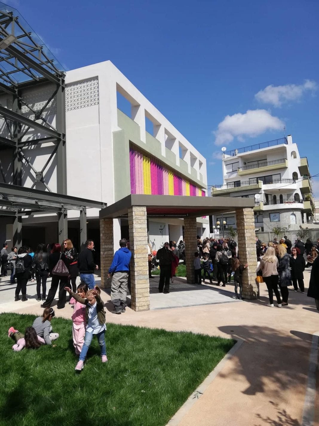 Τελετή παράδοσης του 1ου Δημοτικού Σχολείου Νέας Φιλαδέλφειας («Σπαθάρη»)