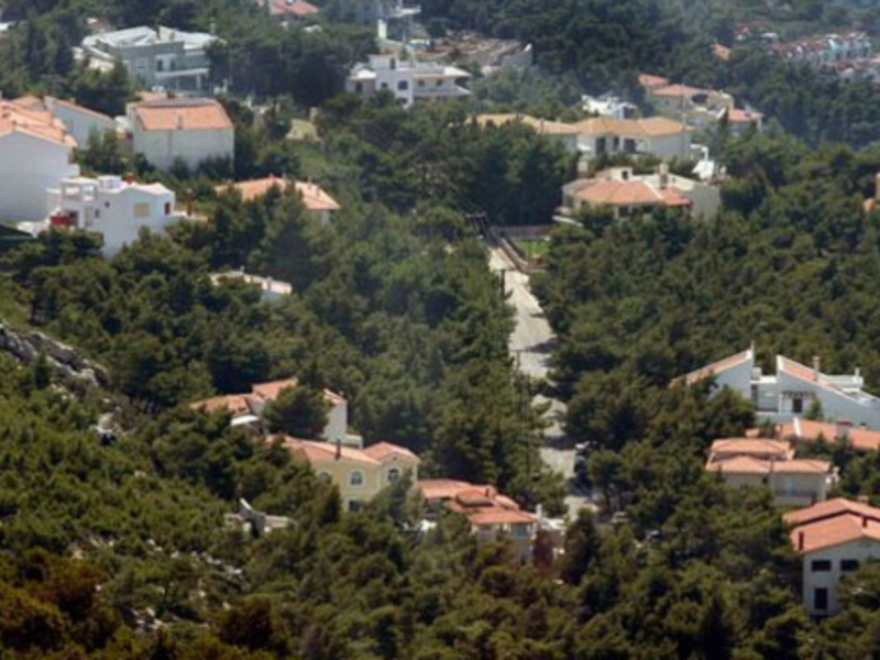 Αυθαίρετα: Στη Βουλή η τροπολογία του ΥΠΕΝ για μια συνολική και σύγχρονη λύση