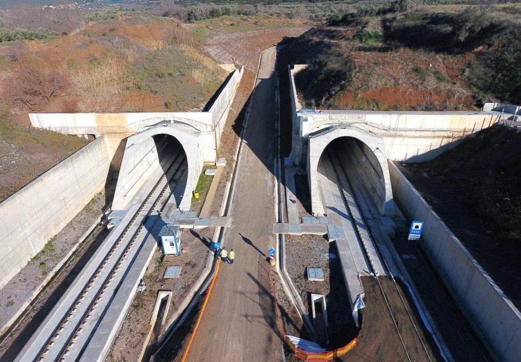 Σιδηρόδρομοs: Αθήνα – Θεσσαλονίκη σε 3 ώρες και 15 λεπτά από το τέλος του 2019 – Τροχοδρομούν νέα έργα