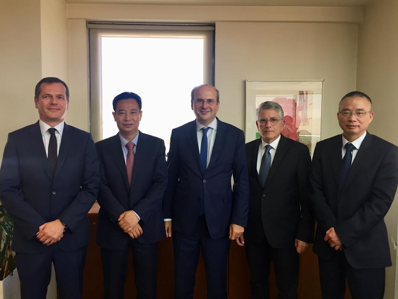 Συνάντηση Χατζηδάκη με εκπροσώπους της κινεζικής εταιρείας State Grid