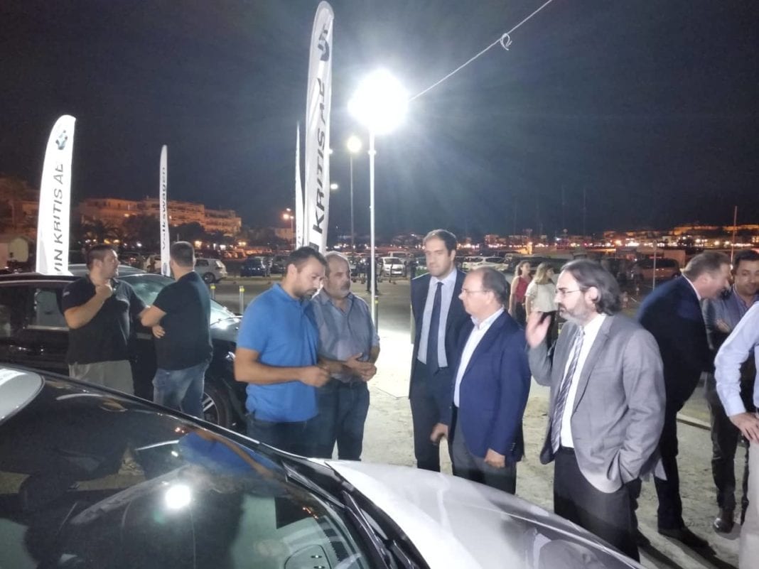 Ο Γ.Γ. Χωροταξίας και Αστικού Περιβάλλοντος στην παρουσίαση του πρώτου ηλεκτρικού λεωφορείου στο Ρέθυμνο