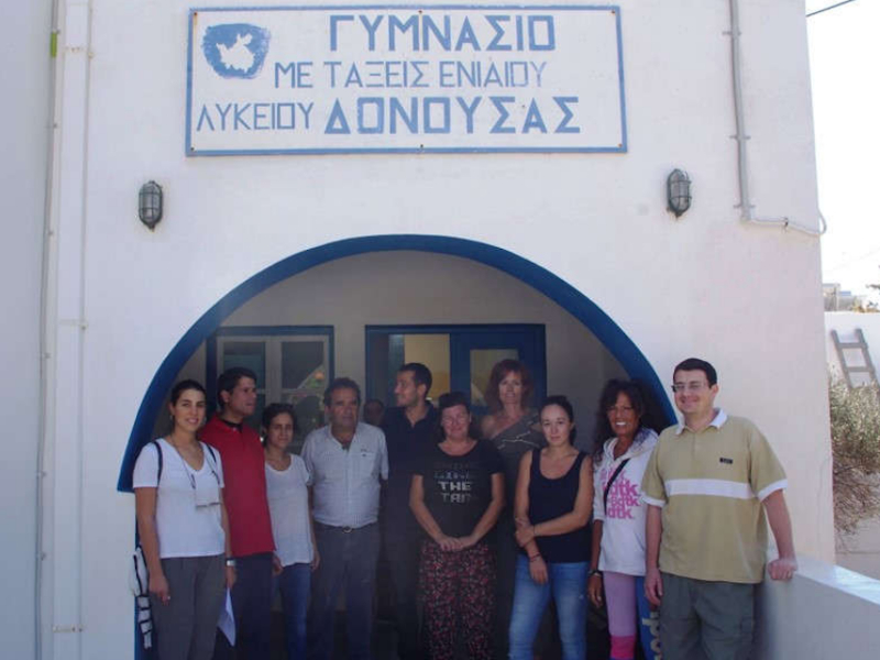 ΕΛΠΕ: «Η Ενέργεια για Ζωή Tαξιδεύει» – Εγκατάσταση φωτοβολταϊκού συστήματος στο Γυμνάσιο Δονούσας