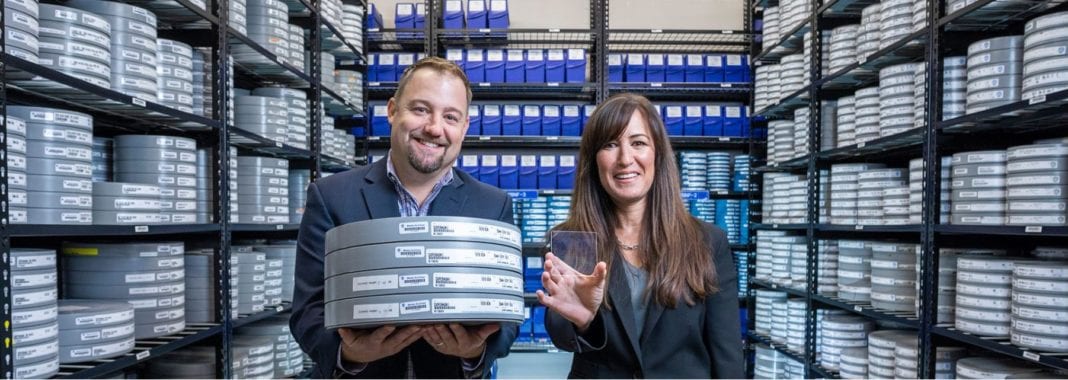 Μνήμη από κρύσταλλο: ένα από τα οράματα της επιστημονικής φαντασίας γίνεται πραγματικότητα από τη Microsoft και τη Warner Bros