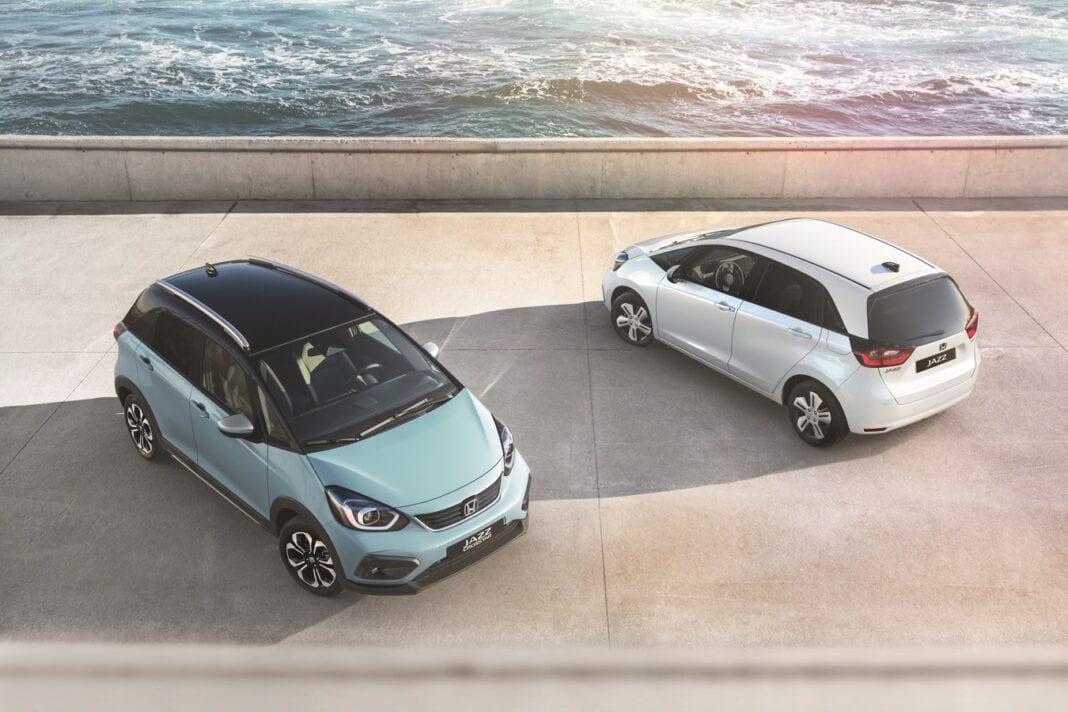 Nέο HONDA JAZZ e:HEV με ισχυρές υβριδικές επιδόσεις και προηγμένη συνδεσιμότητα
