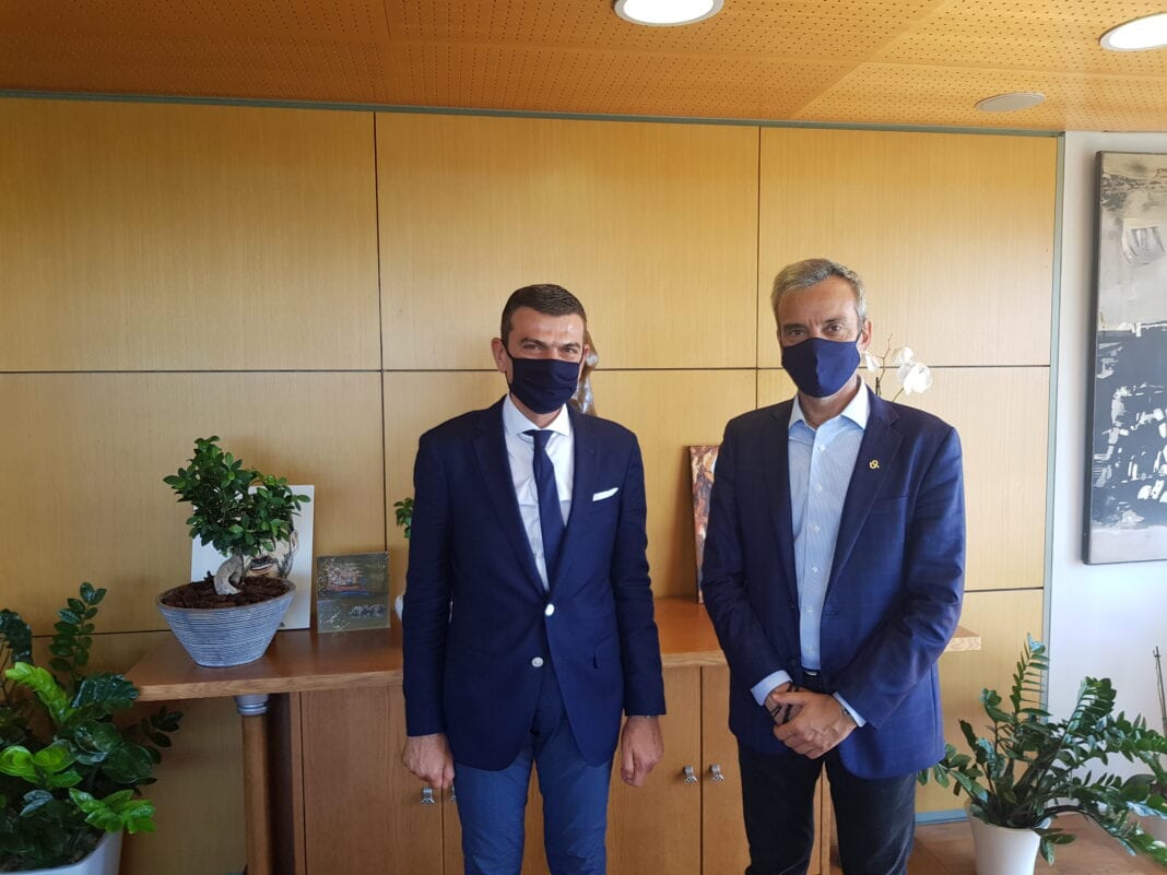 Συνάντηση με τον Δήμαρχο για τα προβλήματα του ΠΣΑΘΗ (πρώην μέτοχοι ΟΑΣΘ)