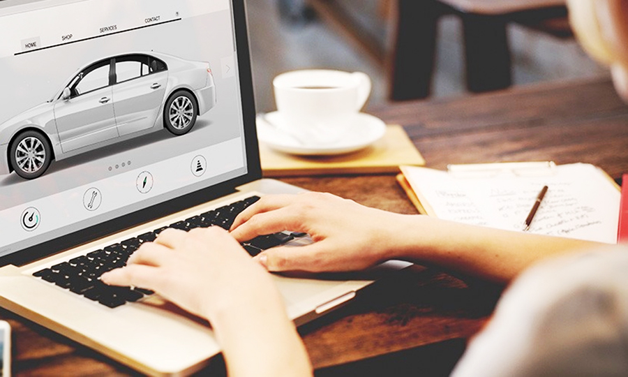 1 στους 2 Έλληνες στρέφονται στο Διαδίκτυο για την αγορά αυτοκινήτου