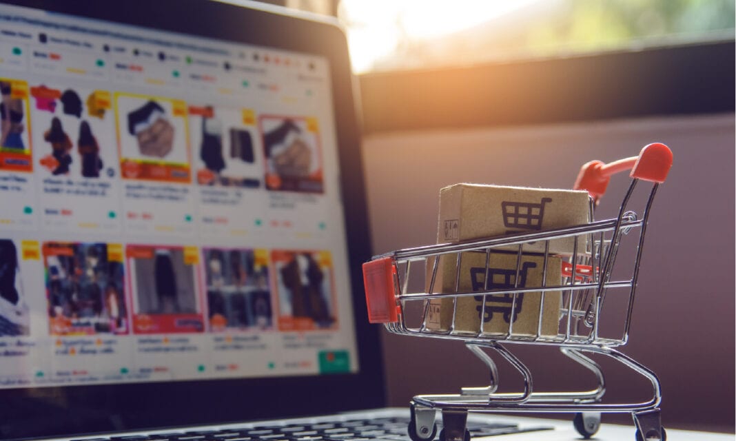 Χωρίς προβλήματα και με αυξημένο τζίρο η φετινή Black Friday