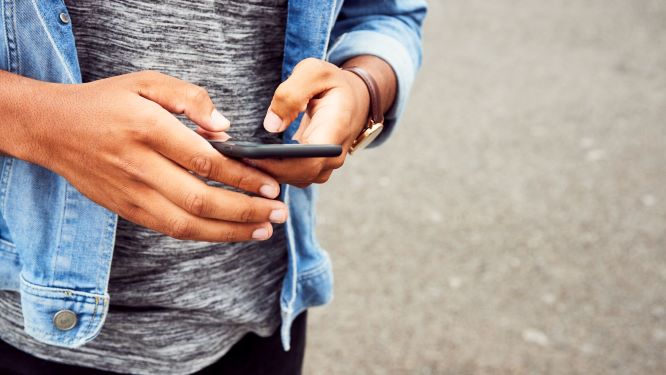 Ποια smartphones αγόρασαν οι Έλληνες το 2020 και πόσα έδωσαν…