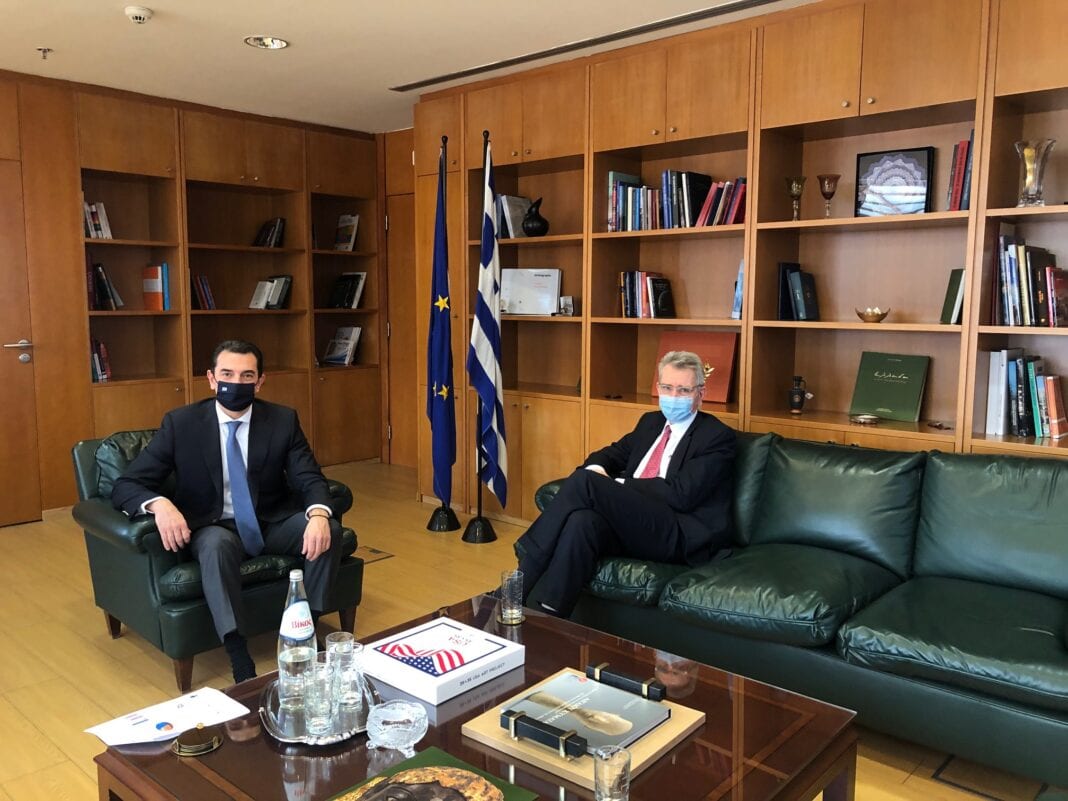 Συνάντηση Υπουργού Περιβάλλοντος και Ενέργειας, Κώστα Σκρέκα, με τον Πρέσβη των ΗΠΑ