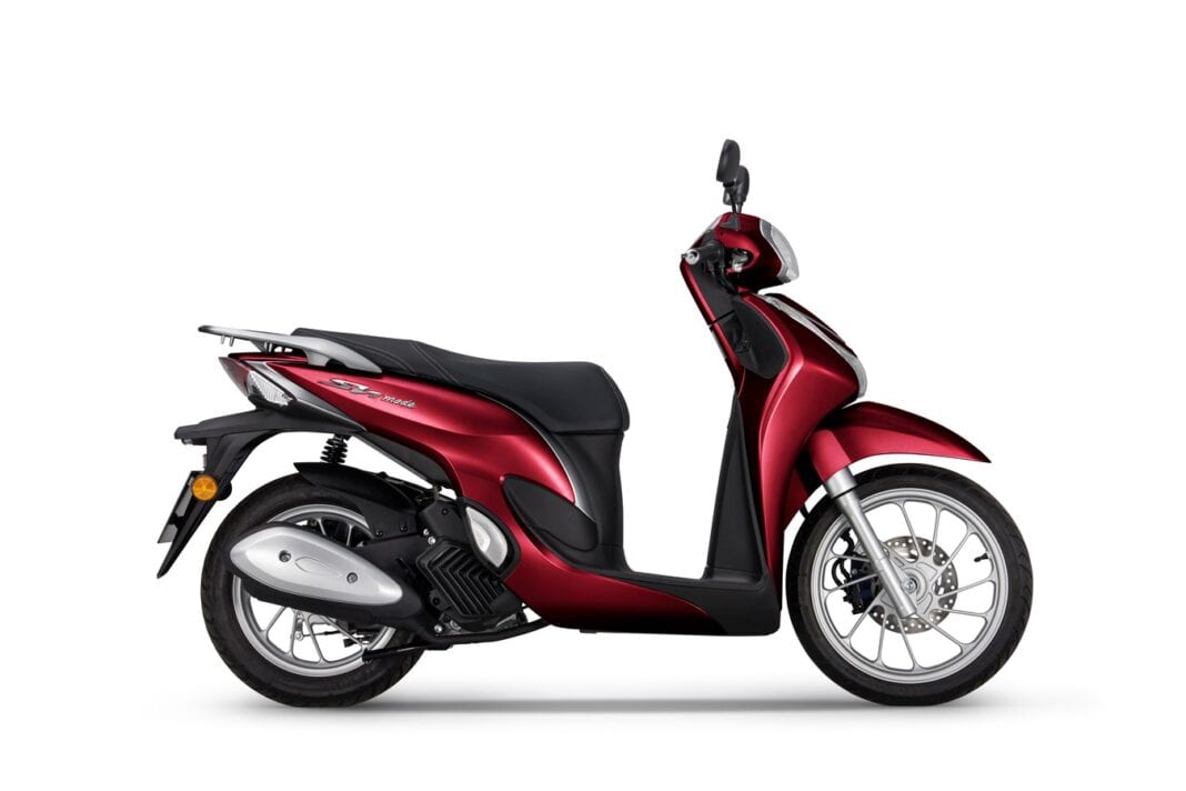 21YM HONDA SH MODE 125: Ανανεώνεται η νεανική έκδοση της σειράς σκούτερ