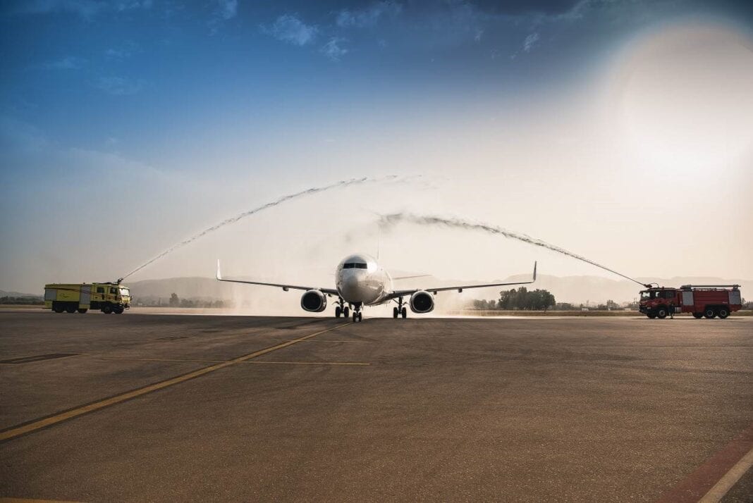 Η Blue Air ανακοίνωσε πτήσεις προς 10 Ελληνικούς προορισμούς