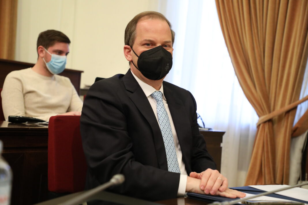 Κώστας Καραμανλής: Ποιον ωφελούν τελικά οι συνεχείς προσφυγές για το Μετρό Θεσσαλονίκης 