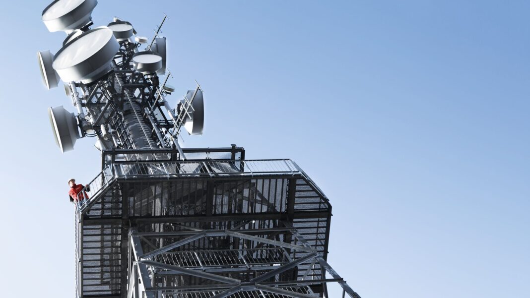 Τηλεπικοινωνίες: Η Ευρώπη καλείται να δράσει τώρα για να οικοδομήσει το Open RAN