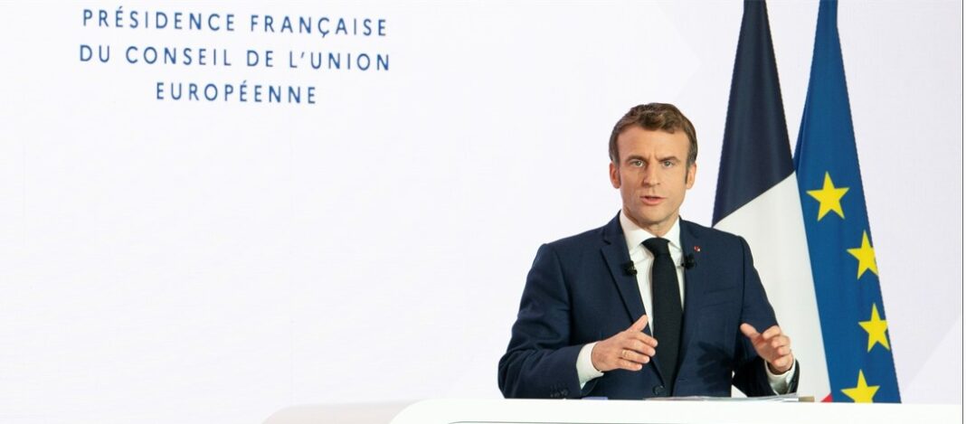 Οι ψηφιακές εκκρεμότητες του Εμανουέλ Μακρόν μέχρι τον Ιούνιο