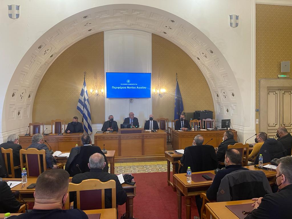 Πιλοτικό πρόγραμμα αντικατάστασης ΤΑΞΙ με επιβατηγά οχήματα έξι έως εννέα θέσεων στην Περιφέρεια Νοτίου Αιγαίου