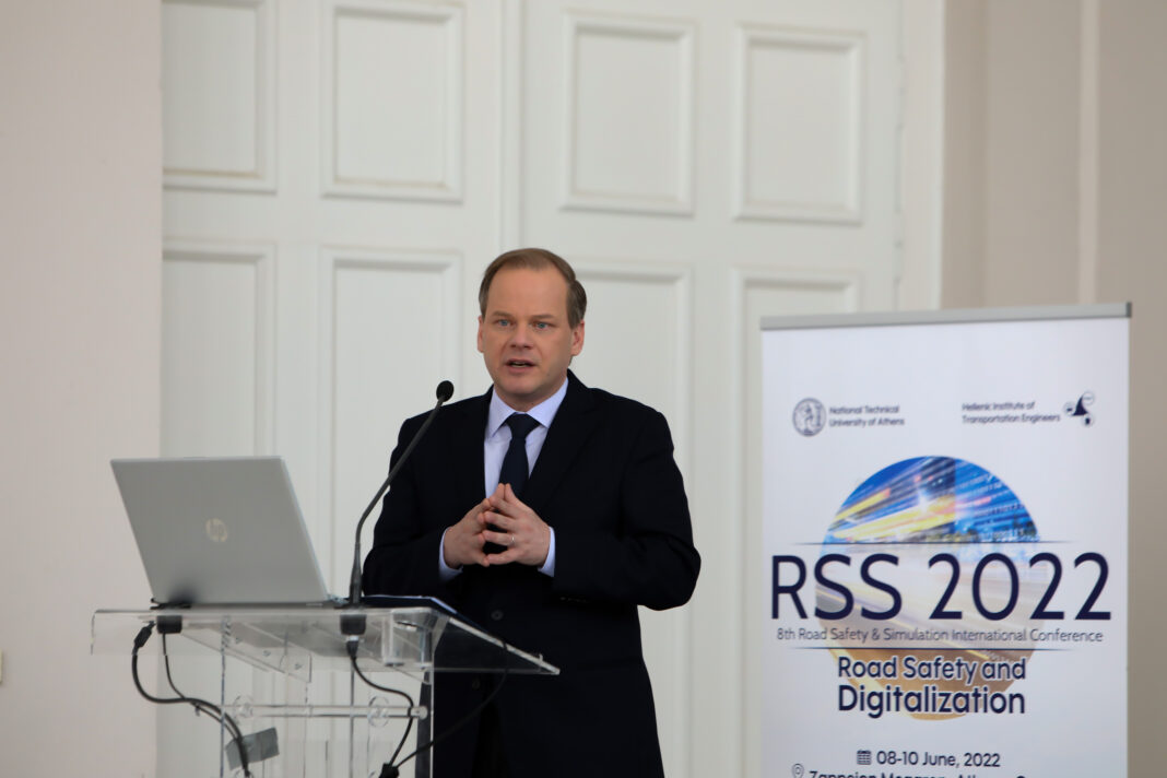 Οκτώ βήματα για μείωση των τροχαίων ατυχημάτων 