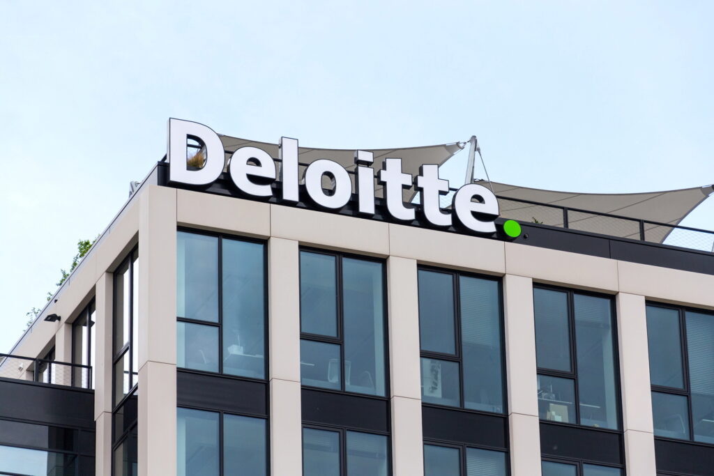Deloitte: Τρέχει με ρυθμό ανάπτυξης 20% τα τελευταία πέντε χρόνια – Δημιουργεί νέα hub