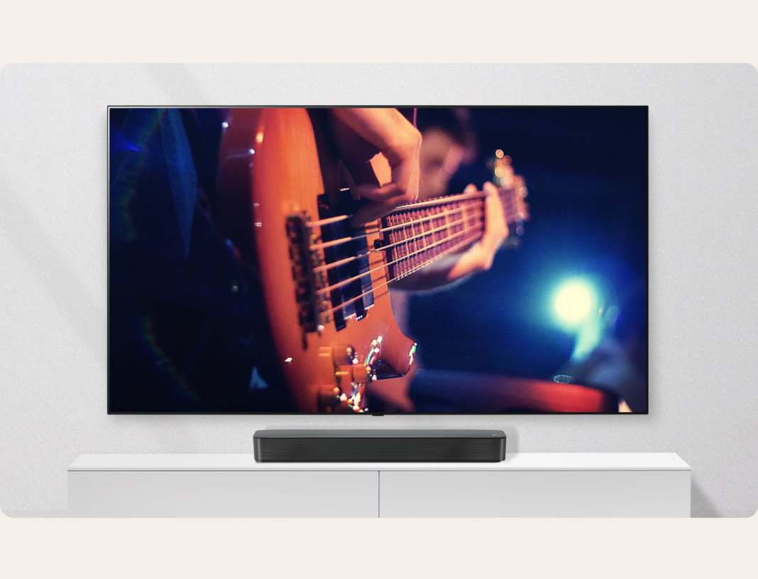 Το νέο LG Soundbar SQM1 φέρνει αξεπέραστη εμπειρία ήχου και αναβαθμίζει την ψυχαγωγία σας