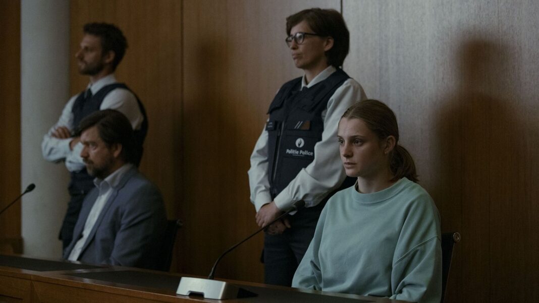 Νέες σειρές και νέοι κύκλοι καθηλώνουν στα κανάλια Novacinema