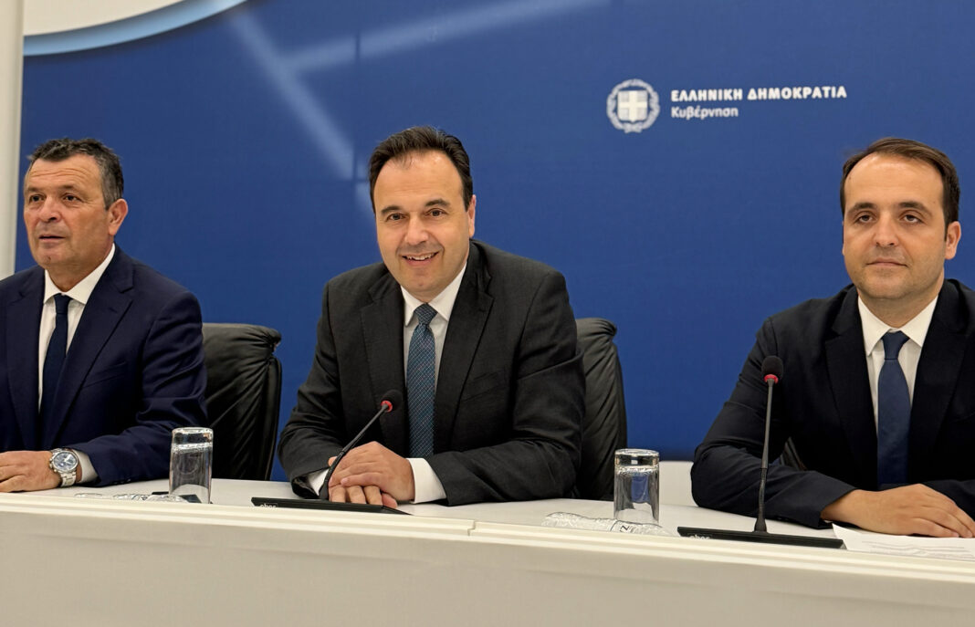 Νέος Υφυπουργός Ψηφιακής Διακυβέρνησης ο Χρήστος Δερμεντζόπουλος – Πραγματοποιήθηκε η τελετή παράδοσης-παραλαβής