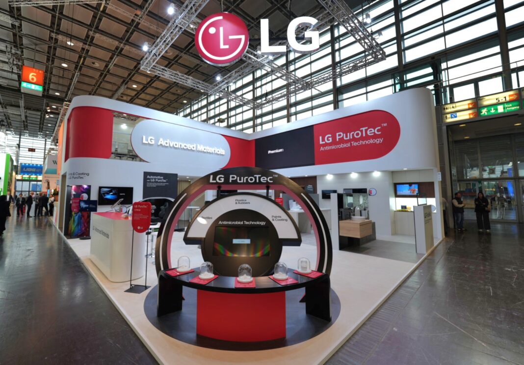 Η LG παρουσίασε το αντιμικροβιακό υλικό Purotec™ στην έκθεση K στη Γερμανία