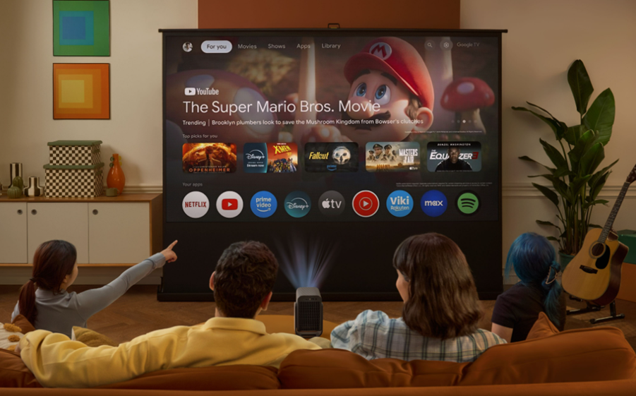 Οι φορητοί προβολείς TCL προσφέρουν ευέλικτη προβολή για κάθε σύγχρονο σπίτι αυτόν τον χειμώνα